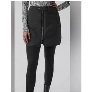 Athleta Women's Black Apres Ski Skirt  size 8 Nwot